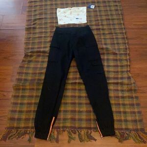 Black Joggers w Free Top